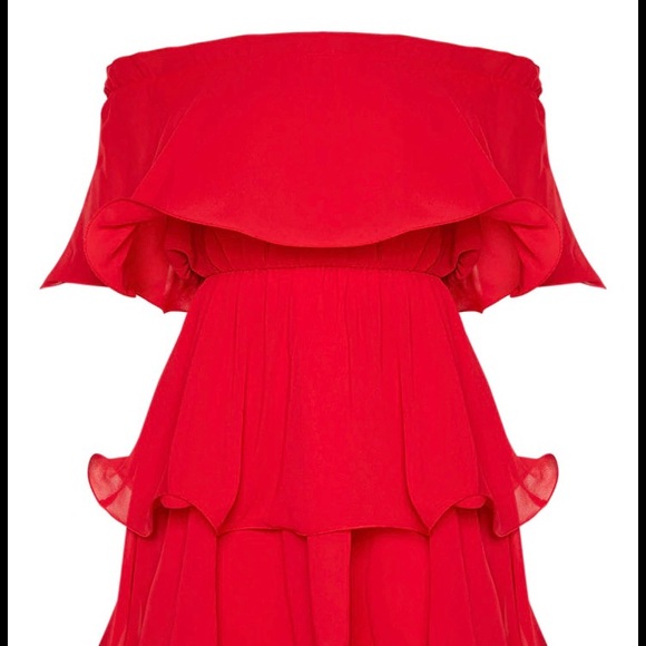 PrettyLittleThing Dresses & Skirts - Pretty little thing red chiffon dress